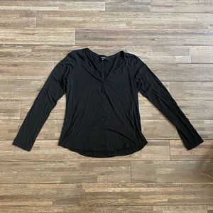 Women’s Express long sleeve shirt size XL
